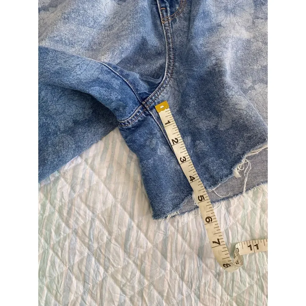 American eagle Women's High Waisted Denim Shorts Size 14